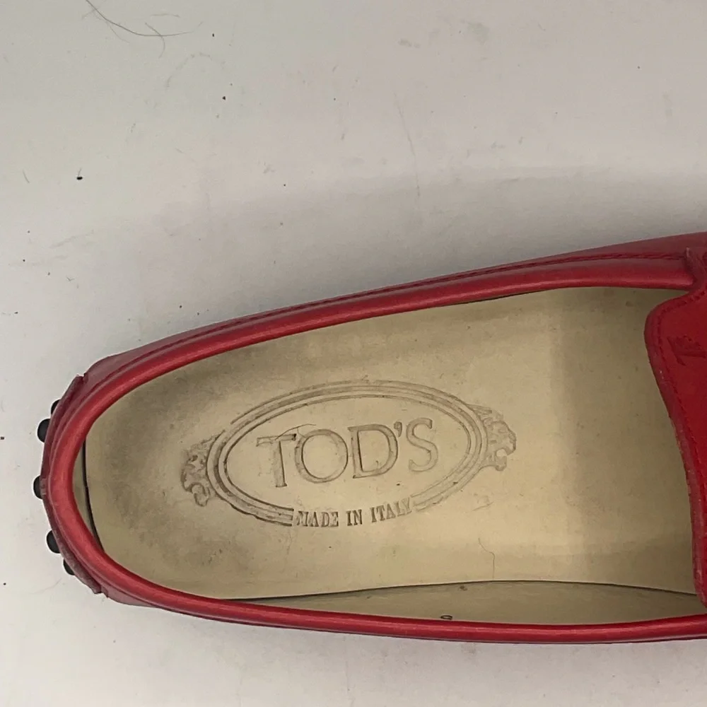“TOD’S” GOMMINO Red Leather Slip On Driving Style Studded Detail Loafer. - Picture 10 of 16
